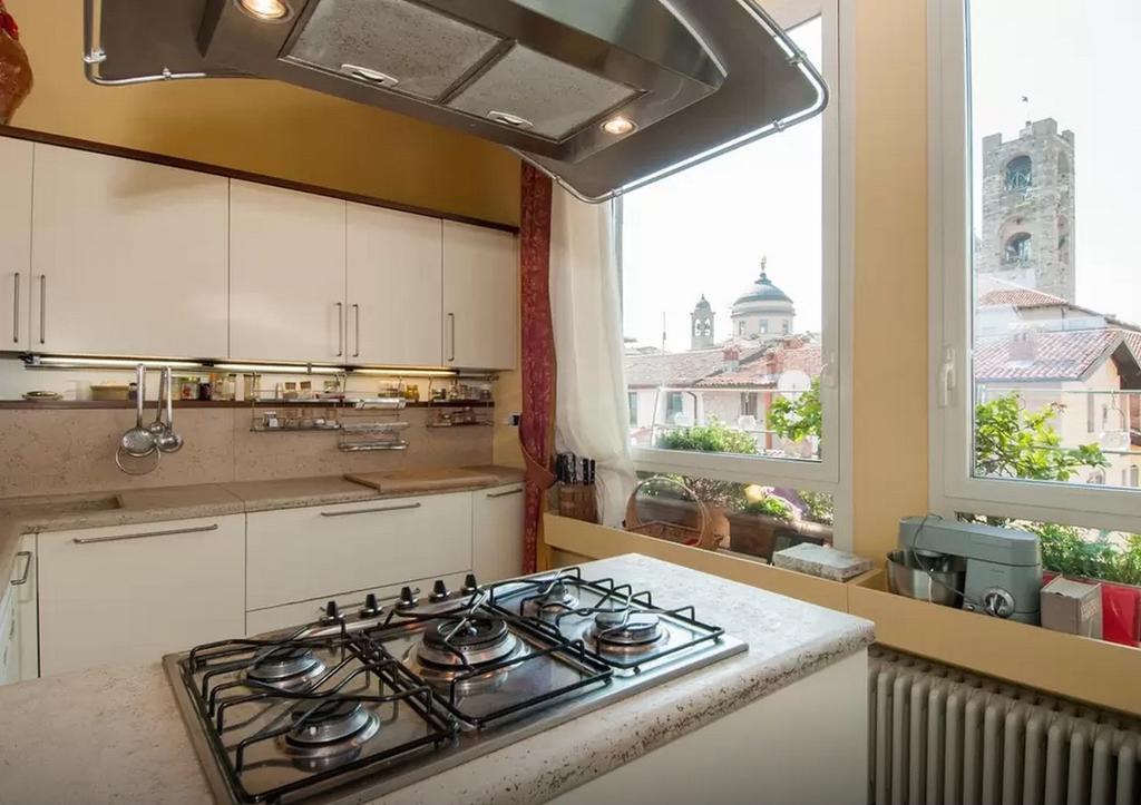 B&B La Torretta Di Via Tassis Bergamo Esterno foto